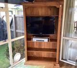Bookcase/ TV Cabinet